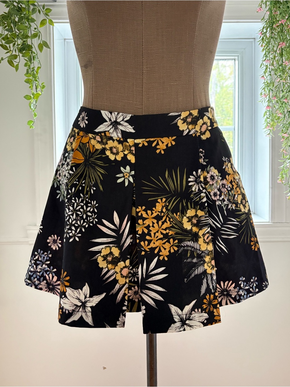 Floral Black A-Line Women’s Shorts Skirt